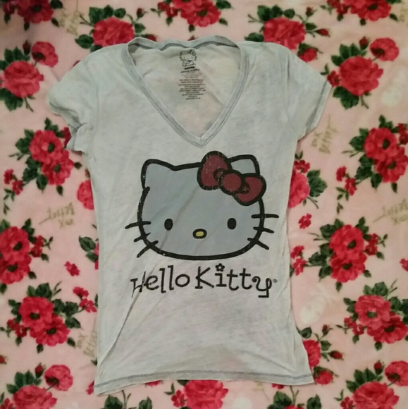Hello Kitty tee - Picture 1 of 1